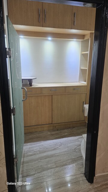 Bathroom in 3.5 BHK Apartment at JJ Shivalik Greens, Maysoori Bypass – for Rent