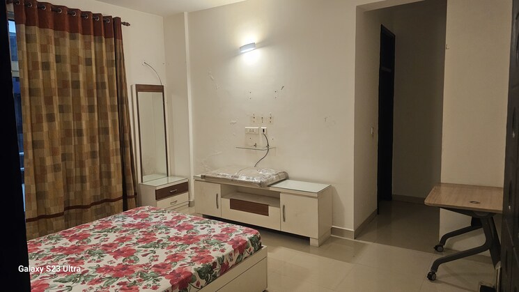 Bedroom, jj-shivalik-greens 3.5 Bedroom 2200 Sq.Ft. Apartment In Maysoori Bypass Dehradun 8953787