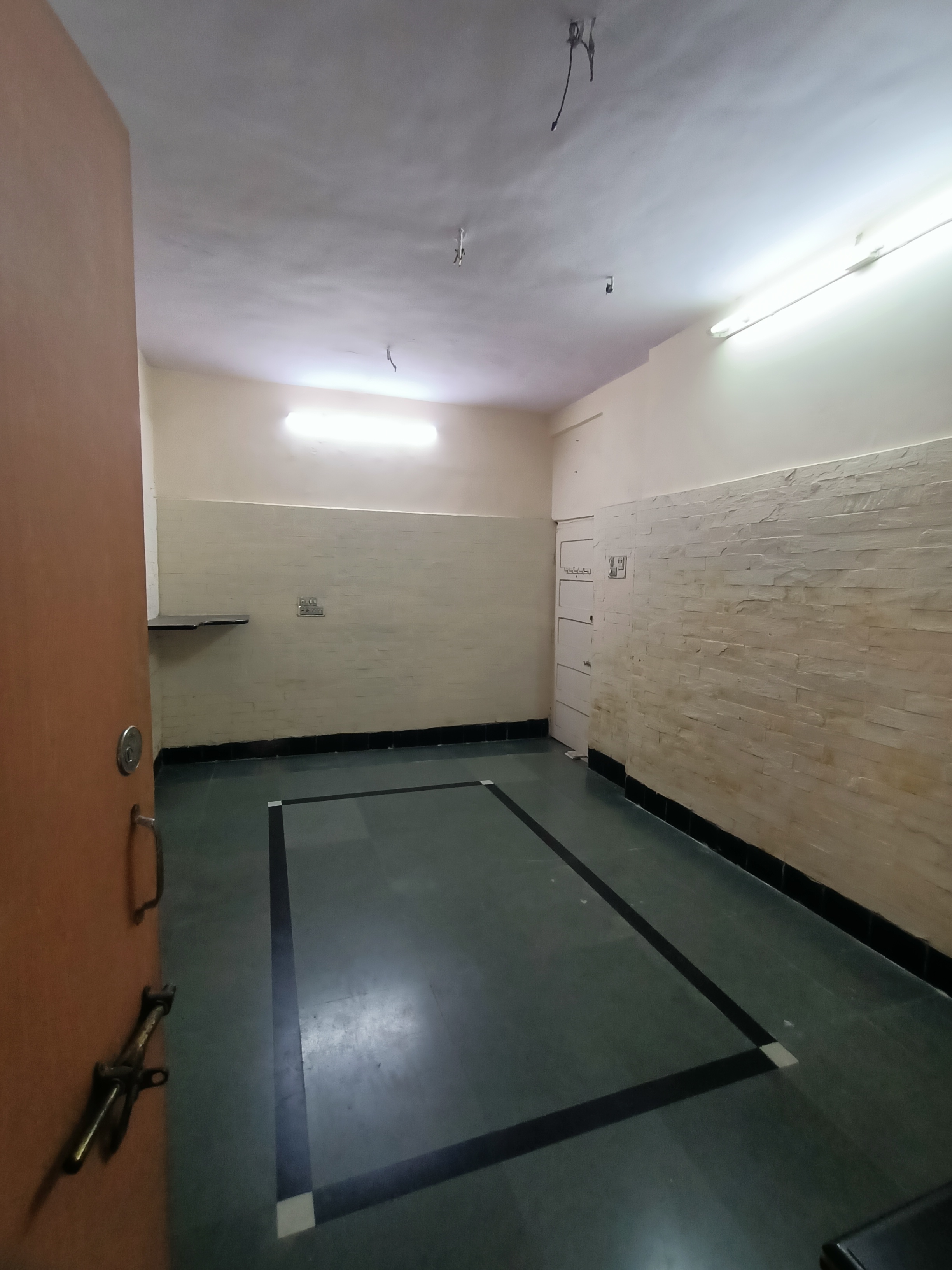 1 BHK + Pooja Room Apartment For Rent in Haridas Chs