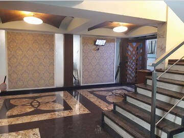 Bedroom in 2 BHK Apartment at Khar West – for Rent
