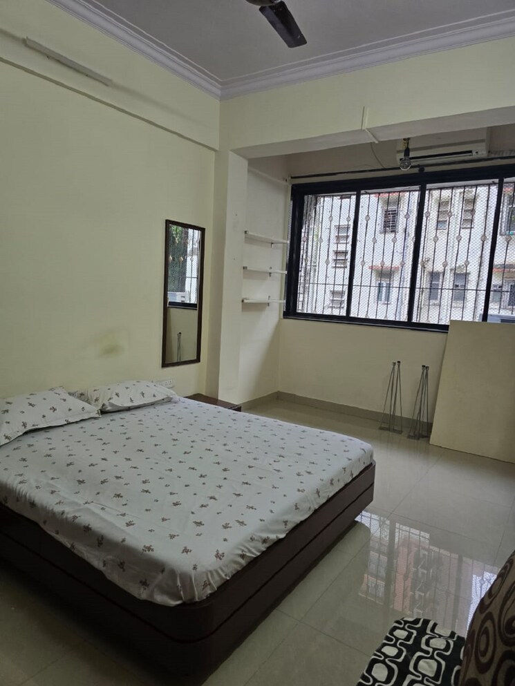 Bedroom, bandra west 1 Bedroom 550 Sq.Ft. Apartment In Bandra West Mumbai 8953853