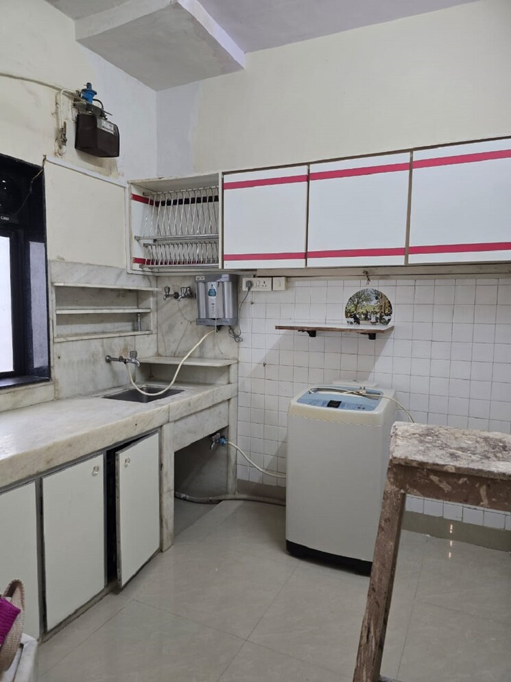 Kitchen, bandra west 1 Bedroom 550 Sq.Ft. Apartment In Bandra West Mumbai 8953853