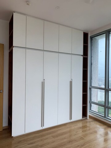 Room in 3 BHK Apartment at Mantri Pinnacle, Hulimavu – for Rent
