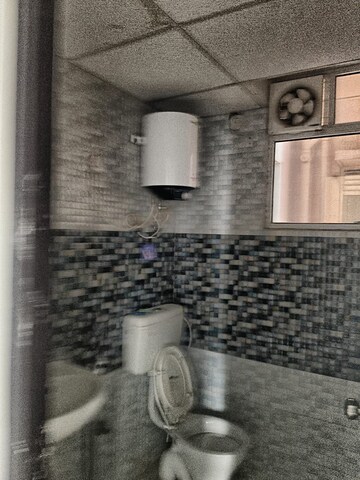 Bathroom in 2 BHK Apartment at Signature Global Andour Height, Sector 71 – for Rent