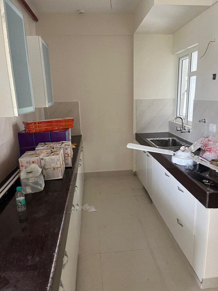 Kitchen, smart-world-gems 3 Bedroom 1423 Sq.Ft. Apartment In Sector 89 Gurgaon 8953883
