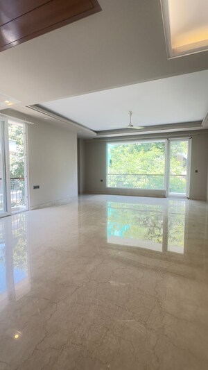 Room in 4 BHK Builder Floor at Anand Niketan – for Sale