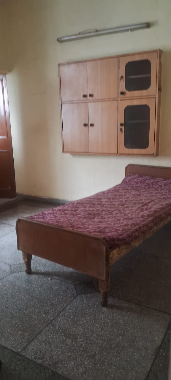 2.5 BHK Builder Floor For Rent in Sector 19