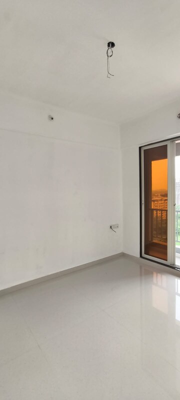 Room in 1 BHK Apartment at Amar Raj Vaibhav NX, Dombivli West – for Rent