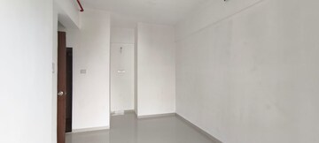 Room in 1 BHK Apartment at Amar Raj Vaibhav NX, Dombivli West – for Rent