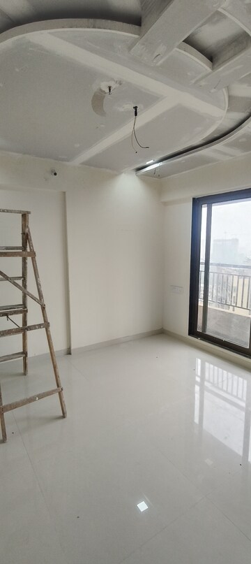 Room in 1 BHK Apartment at Raunak City, Kalyan West – for Rent
