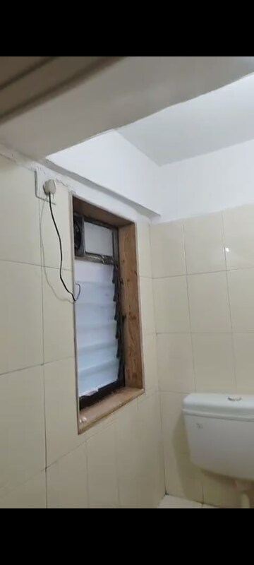 Furnished Amenities in 1 BHK Apartment at Deep CHS Malad East, Malad East – for Rent