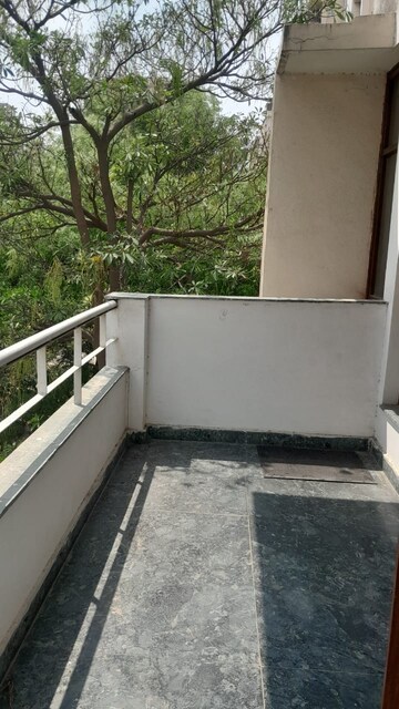 Balcony in 3 BHK Builder Floor at Unitech South City II, Sector 50 – for Rent