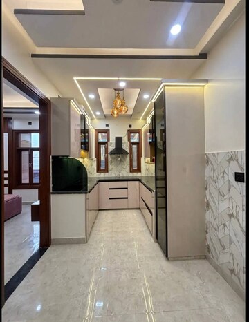 Building Lobby in 3.5 BHK Builder Floor at Dawas Apartments, Sector 20 Dwarka – for Sale
