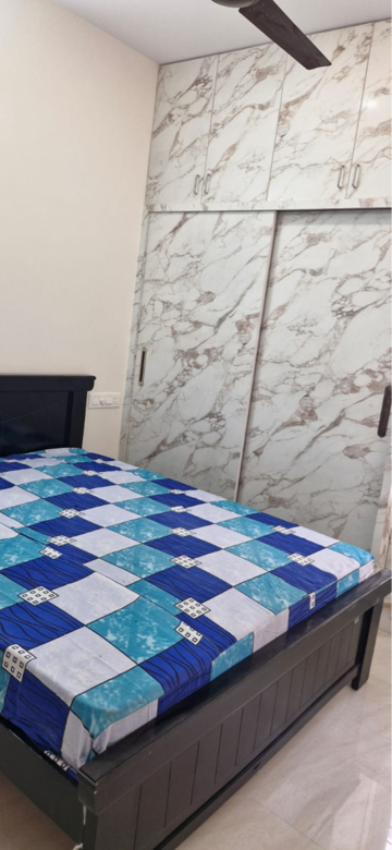 Bedroom in 2 BHK Builder Floor at Kondapur – for Rent