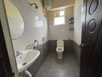 Bathroom in 3 BHK Builder Floor at Kondapur – for Rent