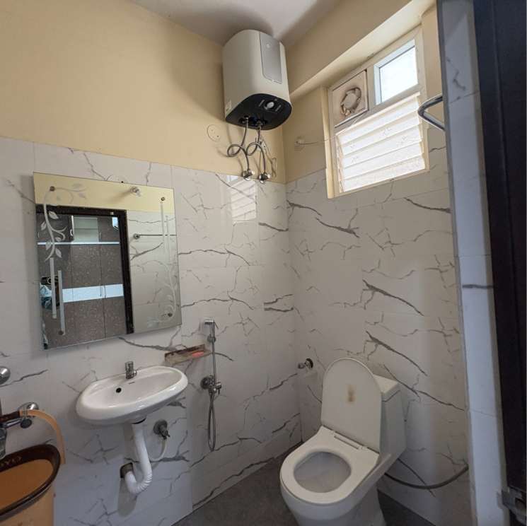 Bathroom, kondapur 3 Bedroom 1750 Sq.Ft. Builder Floor In Kondapur Hyderabad 8954040
