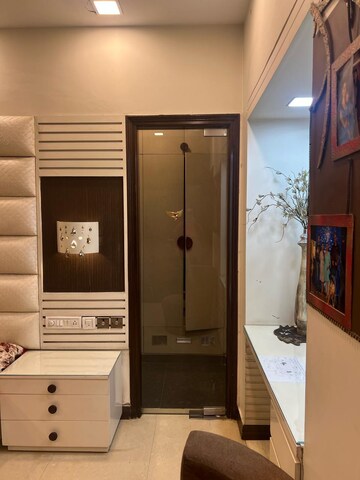 Furnished Amenities in 3 BHK Builder Floor at Uday Park – for Rent