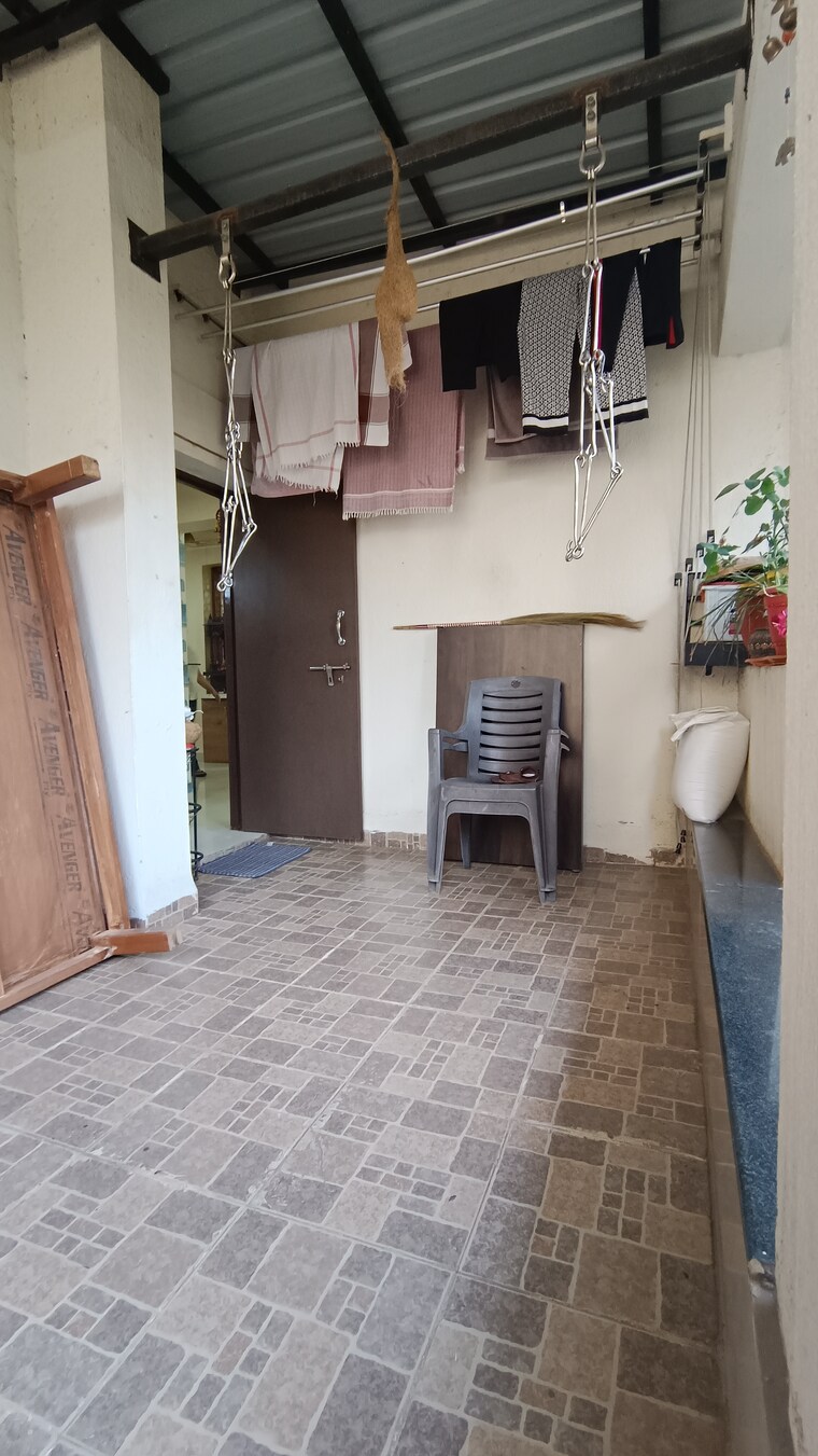 Terrace, dugad-shriniwas-sankul 2 Bedroom 905 Sq.Ft. Builder Floor In Katraj Pune 8954084