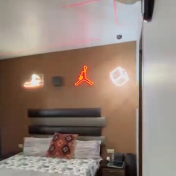 Bedroom in 4 BHK Apartment at BPTP Mansions Park Prime, Sector 66 – for Rent