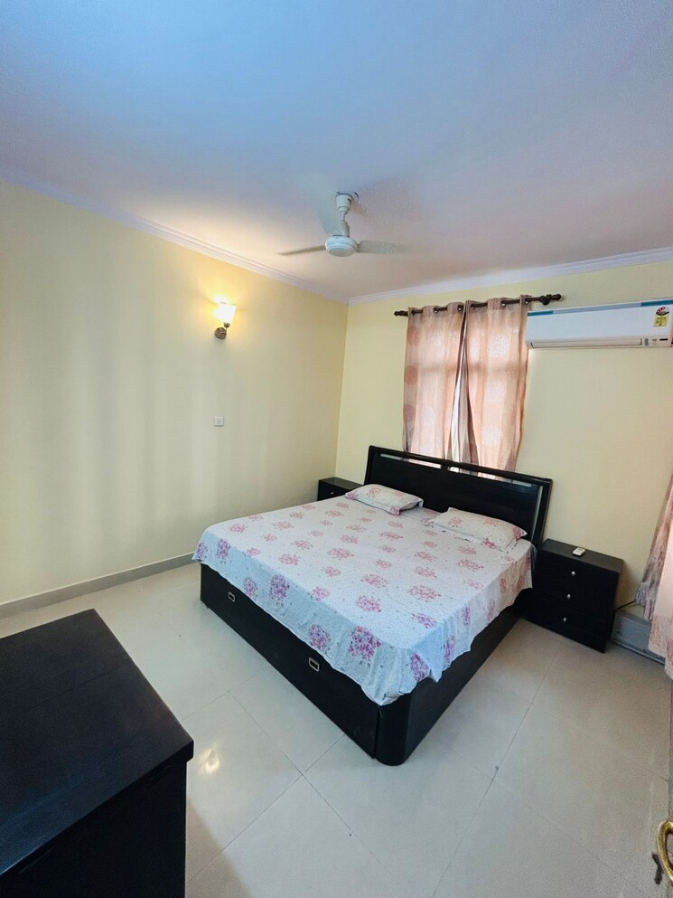 Bedroom, suncity-essel-tower 2 Bedroom 1087 Sq.Ft. Apartment In Sector 28 Gurgaon 8954093