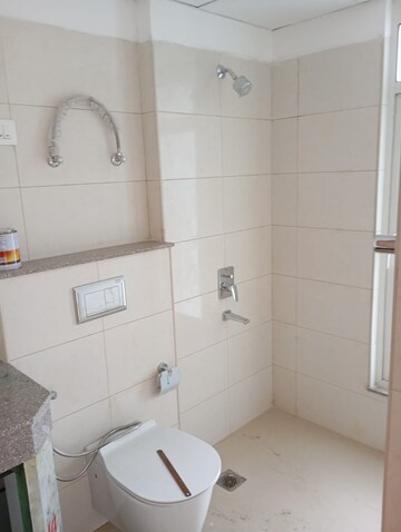 Bathroom in 4 BHK Apartment at Godrej Woods, Sector 43 – for Rent