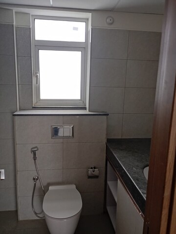Bathroom in 4 BHK Apartment at Godrej Woods, Sector 43 – for Rent