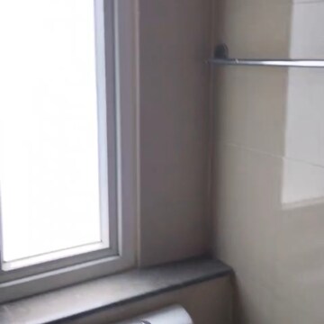 Attached Bathroom in 3 BHK Apartment at Emaar Palm Hills, Sector 77 – for Rent