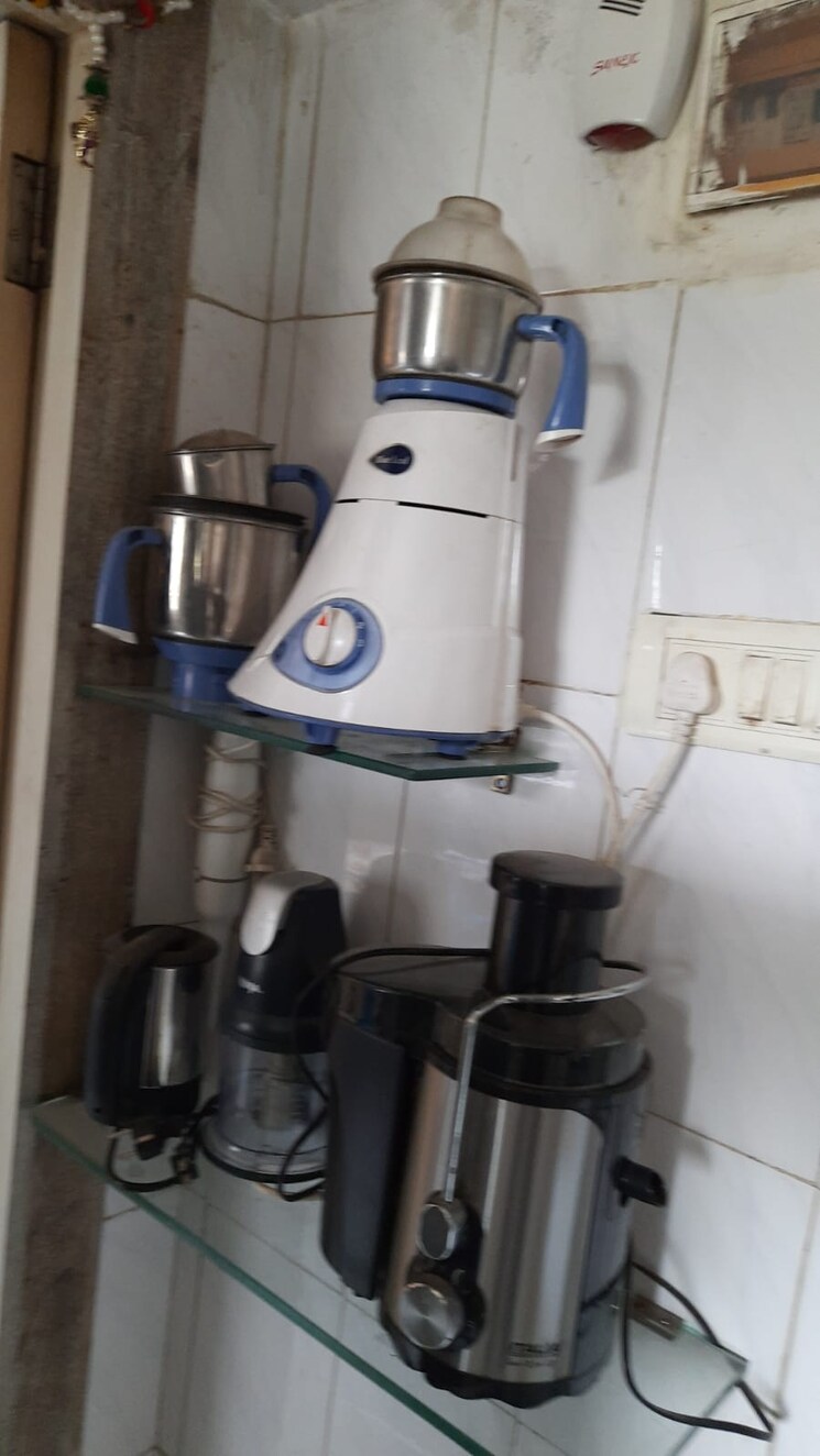 Team Area, five-star-apartment 1 Bedroom 350 Sq.Ft. Apartment In Tilak Nagar Mumbai 8954107