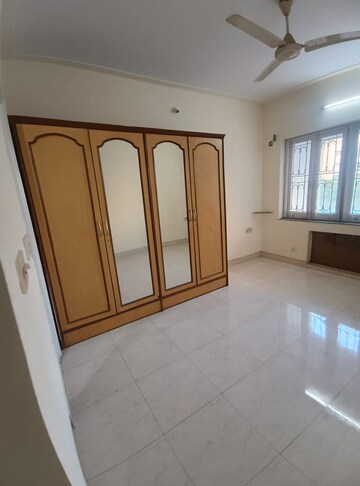 Room in 2 BHK Apartment at Kalpa Taru Siddhachal III, Vasant Vihar – for Rent