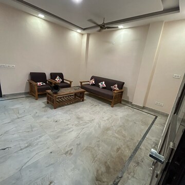Parking in 2 BHK Builder Floor at Lajpat Nagar I – for Rent