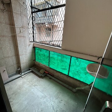 Balcony in 2 BHK Builder Floor at Lajpat Nagar I – for Rent