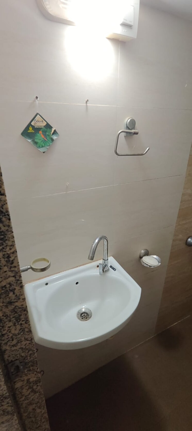 Bathroom, andheri west 2 Bedroom 950 Sq.Ft. Apartment In Andheri West Mumbai 8954133