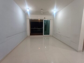 Room in 2 BHK Apartment at RNA Continental, Chembur – for Rent