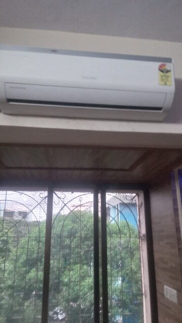 Furnished Amenities in 1 BHK Apartment at Andheri West – for Rent