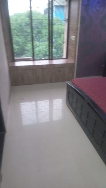 Furnished Amenities in 1 BHK Apartment at Andheri West – for Rent