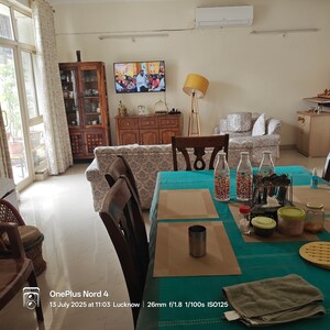 Team Area in 3 BHK Apartment at Parsvnath Planet, Gomti Nagar – for Sale