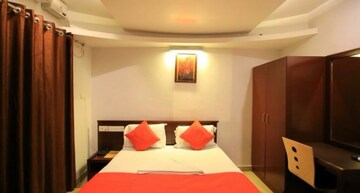 Bedroom in 2 BHK Builder Floor at Austin Town – for Rent