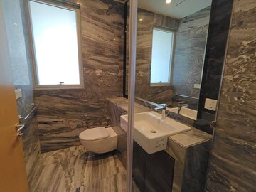Team Area in 4 BHK Apartment at Kabra Metro One, Andheri West – for Sale