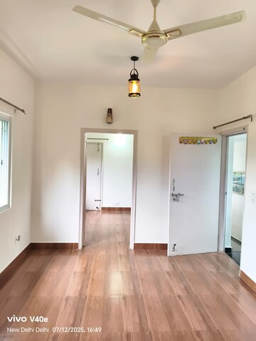 Room in 2 BHK Builder Floor at Vasant Kunj – for Rent