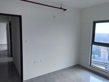 Room in 1 BHK Apartment at Ajmera Boulevard, Malad West – for Rent