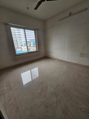 Room in 2 BHK Apartment at Sumit Artista, Santacruz East – for Sale