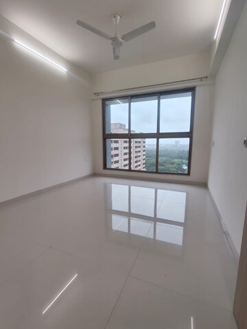 Room in 2 BHK Apartment at Rajesh Raj Infinia, Malad West – for Rent