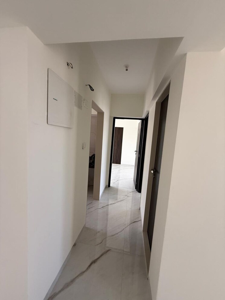 undefined, oxford-navrang-crystal 1 Bedroom 413 Sq.Ft. Apartment In Goregaon West Mumbai 8954197