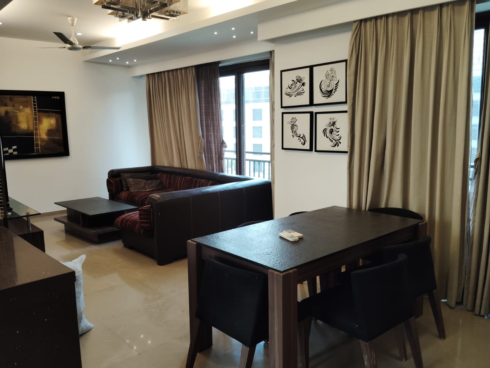2 BHK 1000 Sq.Ft. Apartment in Rizvi Silver Star