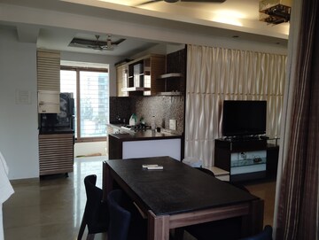 Team Area in 2 BHK Apartment at Rizvi Silver Star, Santacruz East – for Rent