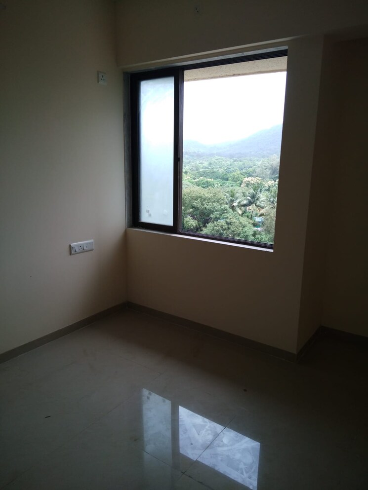 Room, paradigm-zenith-pushpanjali-residency-phase-iii 1 Bedroom 497 Sq.Ft. Apartment In Ghodbunder Road Thane 8954221