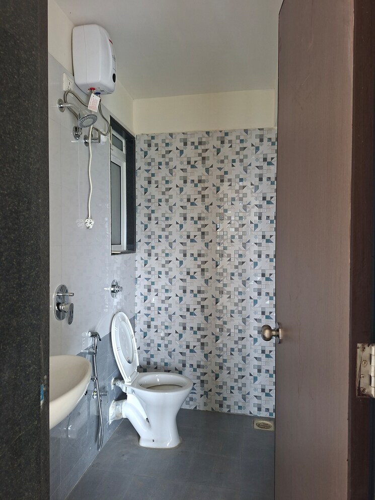 Team Area, mahavir-kalpavruksha 1 Bedroom 665 Sq.Ft. Apartment In Ghodbunder Road Thane 8954229