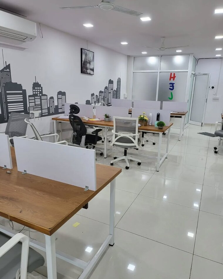 Team Area, amar-business-zone Commercial Office Space in IT/SEZ 3800 Sq.Ft. In Baner Pune 8954230