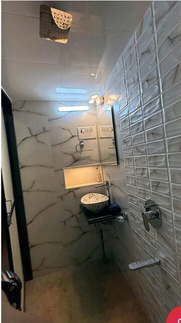 Bathroom in 1 RK Apartment at Andheri East – for Rent