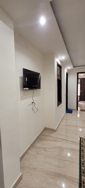 Living Room in 2 BHK Builder Floor at Chattarpur – for Rent